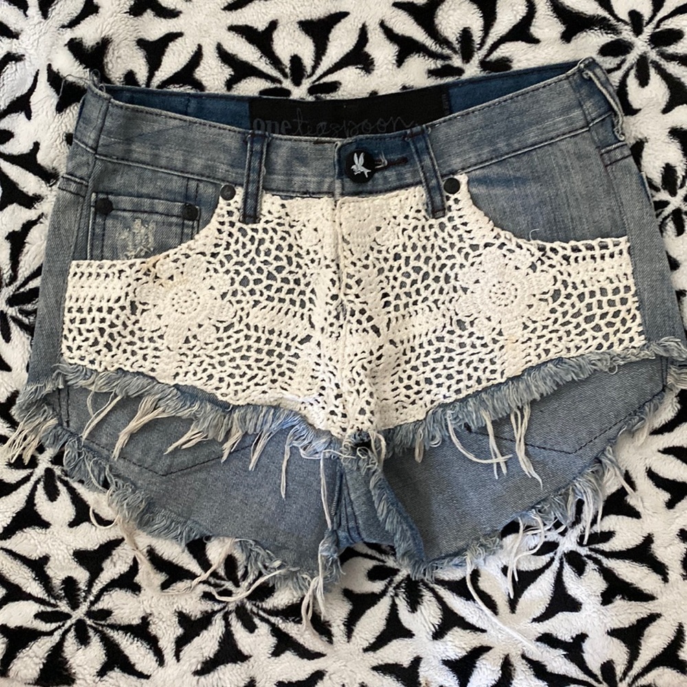 One Teaspoon Blue Jean Shorts with Cream Crochet